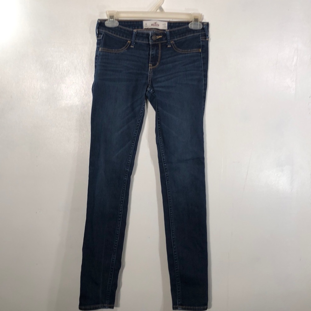 Hollister skinny Jeans size 1R waist 25 in.
